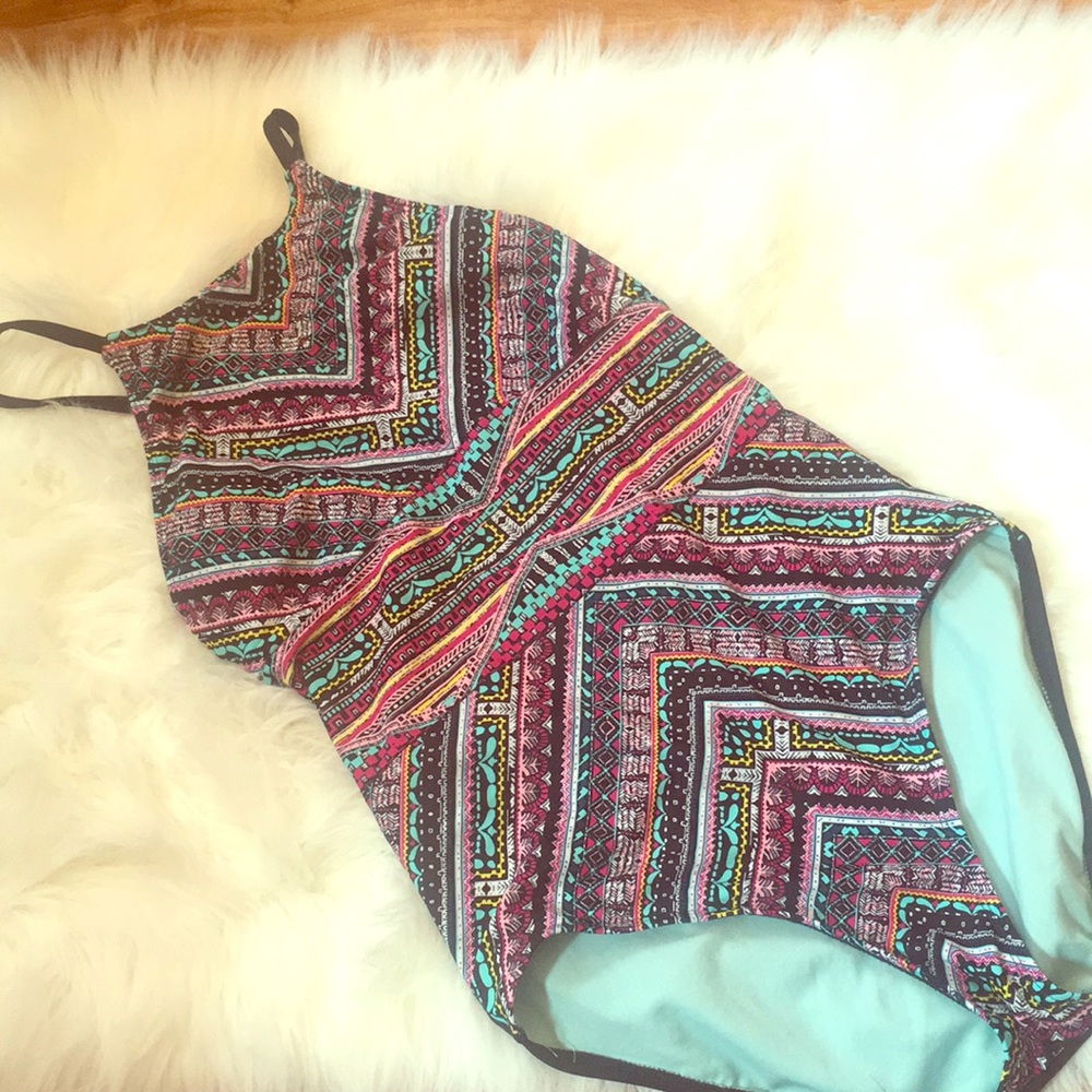 Bathing suit